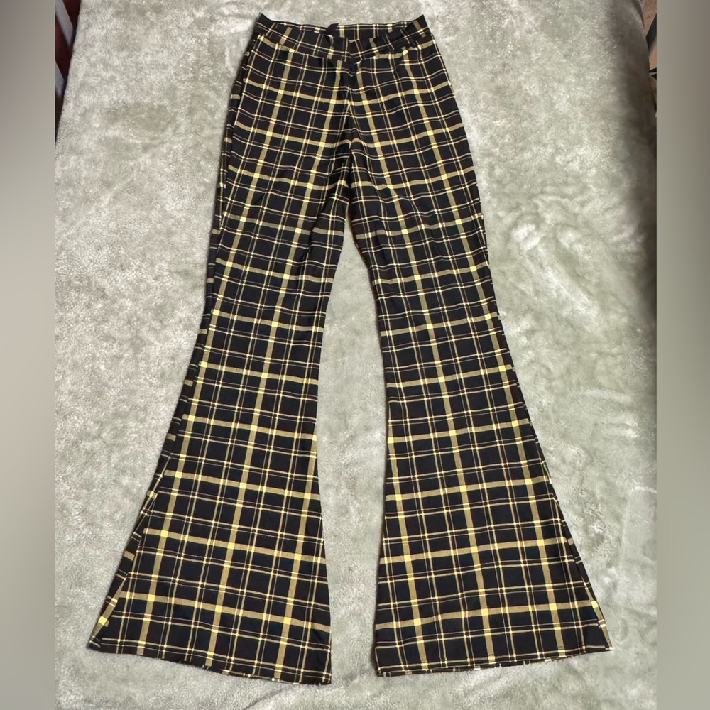 Sugarpuss Rare Flared Stretchy Plaid pants